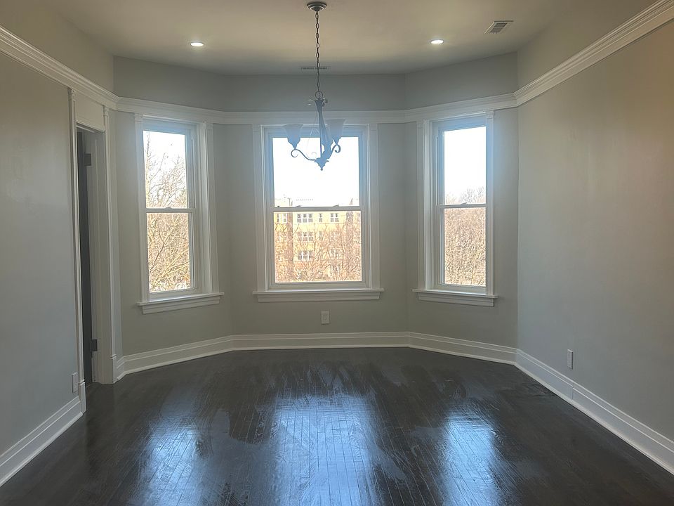 1st image of 2637 W Logan Blvd APT 3