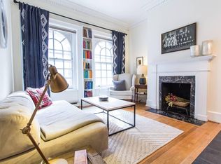 2141 Locust St APT 1F, Philadelphia, PA 19103