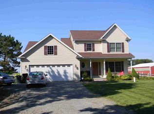 1052 Hubbard Rd, Monroe, MI 48161