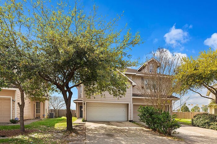 1st image of 8763 Thistlemoor Ln