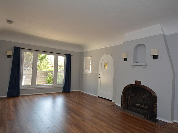 4th image of 1076 Tierra Alta Dr