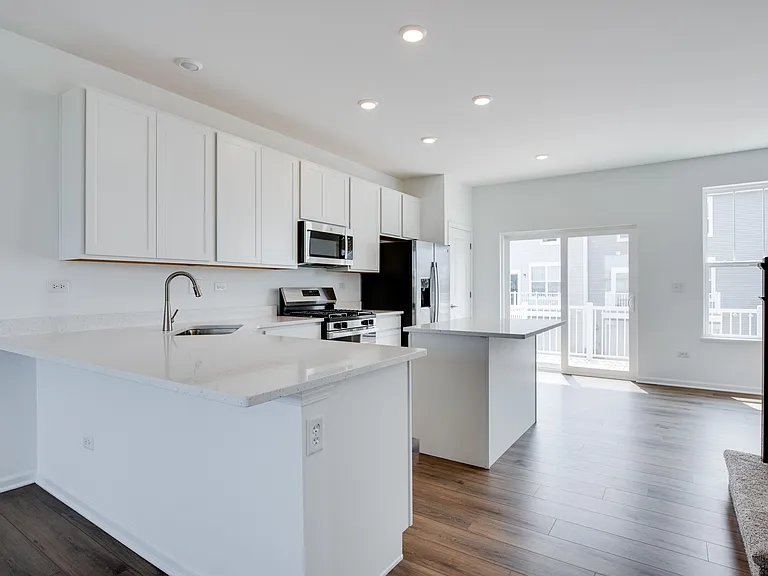 25750 W Yorkshire Dr #25750 — Photo 9