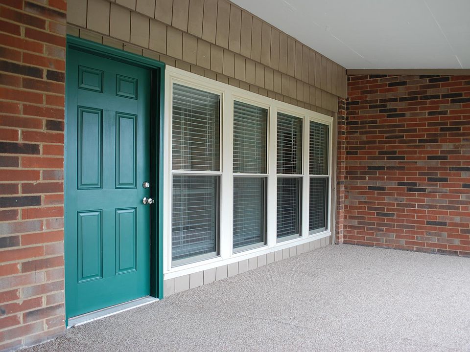 1st image of 446 Berlin Dr #162