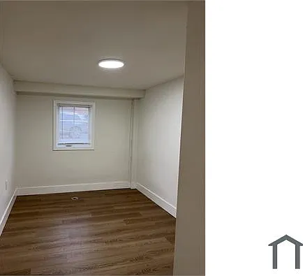 2535 S 75th St — Photo 11