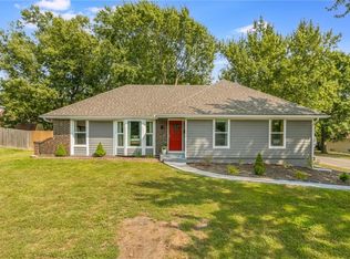 12733 Richmond Ave, Grandview, MO 64030