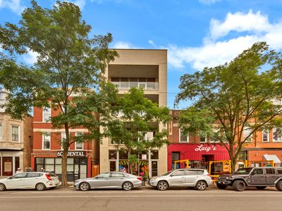 1045 N California Ave, Chicago, IL, 60622