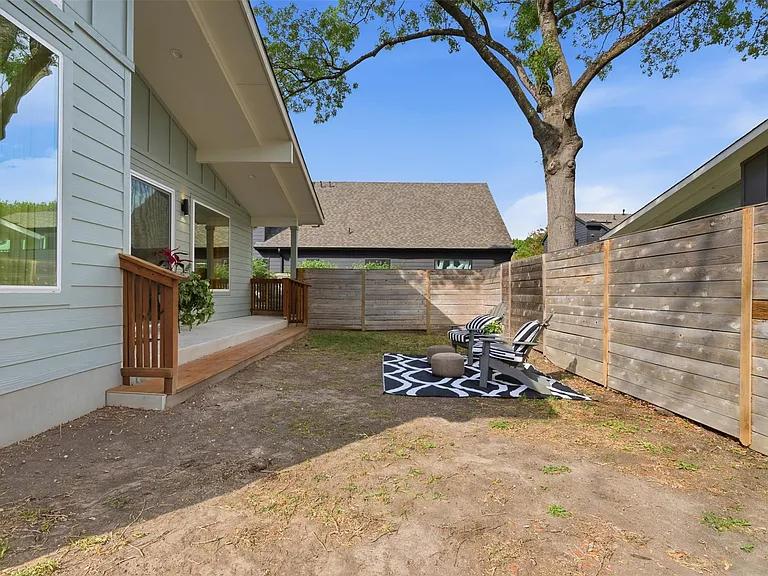 5909 Nancy Dr #1 — Photo 28