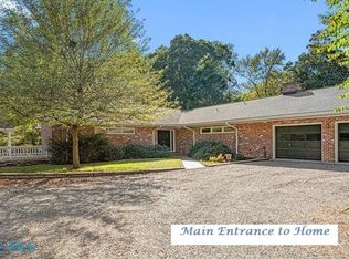 41 Raleigh Dr, Kilmarnock, VA 22482