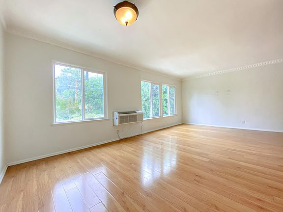 2nd image of 5049 Laurel Canyon Blvd #5