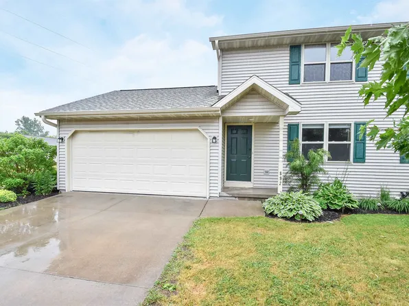 892 Hoffman Rd, Green Bay, WI 54301