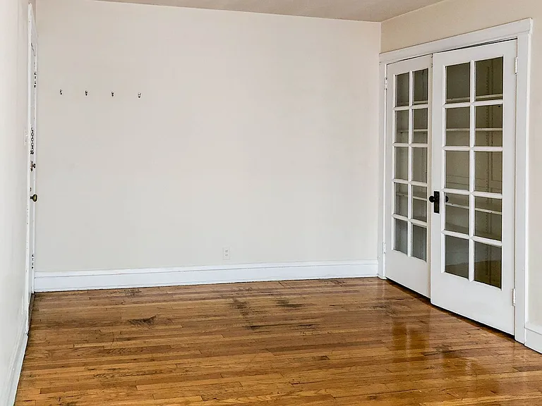 512-20 W. Cornelia — Photo 39