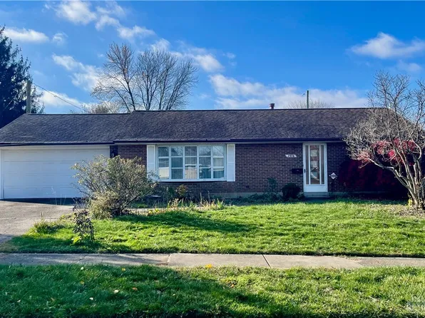 2976 Westcott Dr, Dayton, OH 45420