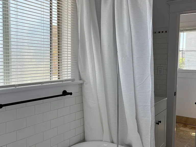 1728 Wilcox Ave #1732-1/2 — Photo 8