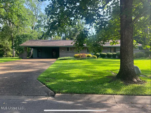 292 Katherine Dr, Grenada, MS 38901