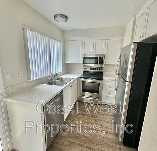 120 Phoebe St #9 — Photo 7