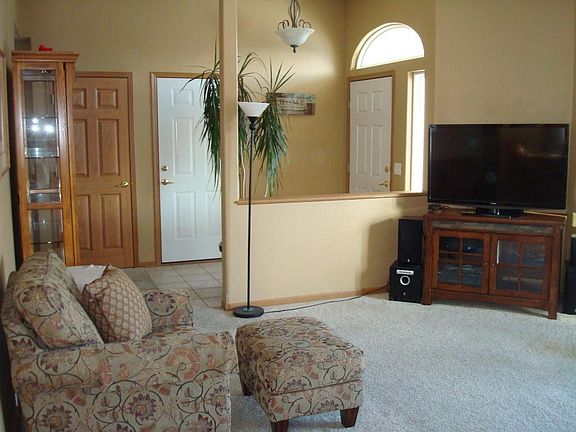 4th image of 504 Eagle Ln