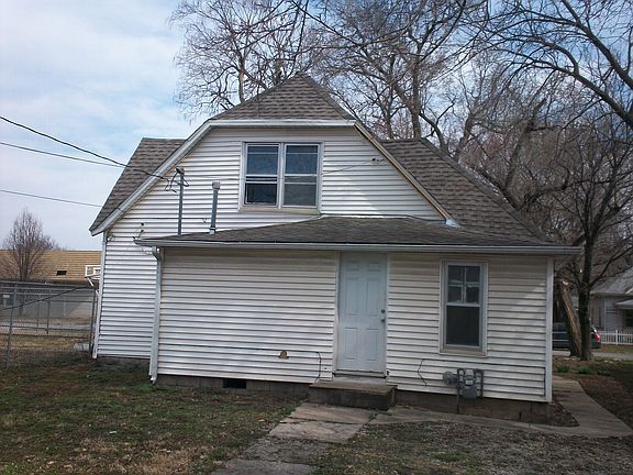 5th image of 513 Cottonwood St