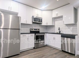 10818 75th Ave NW ROOM 1, Edmonton, AB T6E1K2
