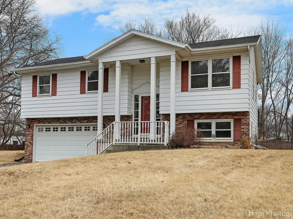 23605 W Bayview Rd, Antioch, IL 60002