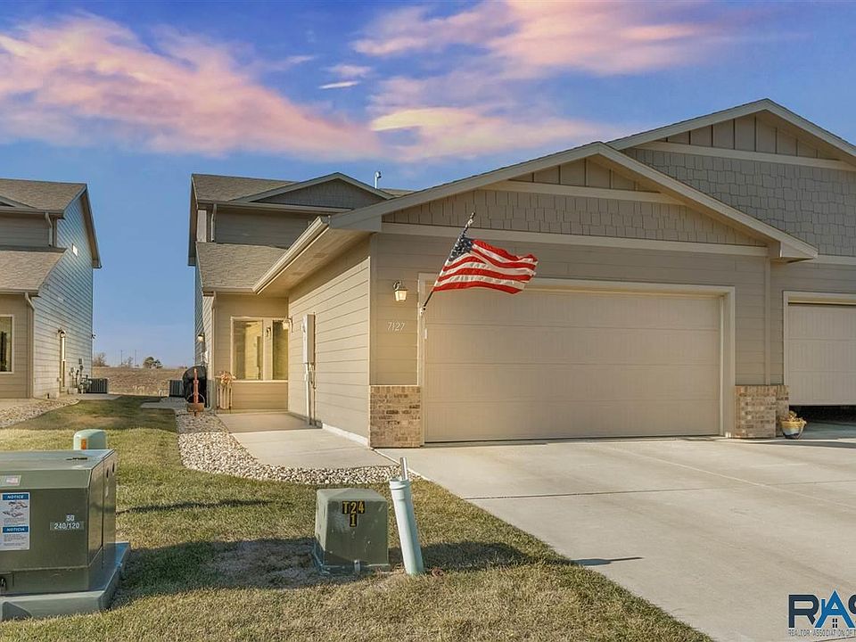 1st image of 7127 S Bridger Pl