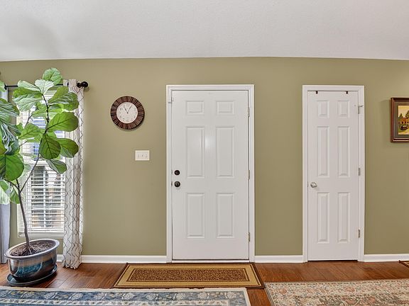 5th image of 4651 Clifden Avenue