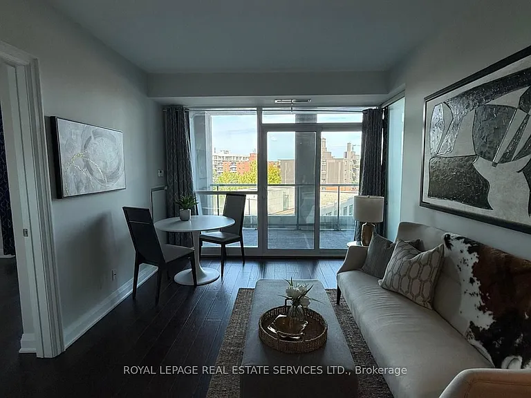 11 Bronte Rd #501 — Photo 2