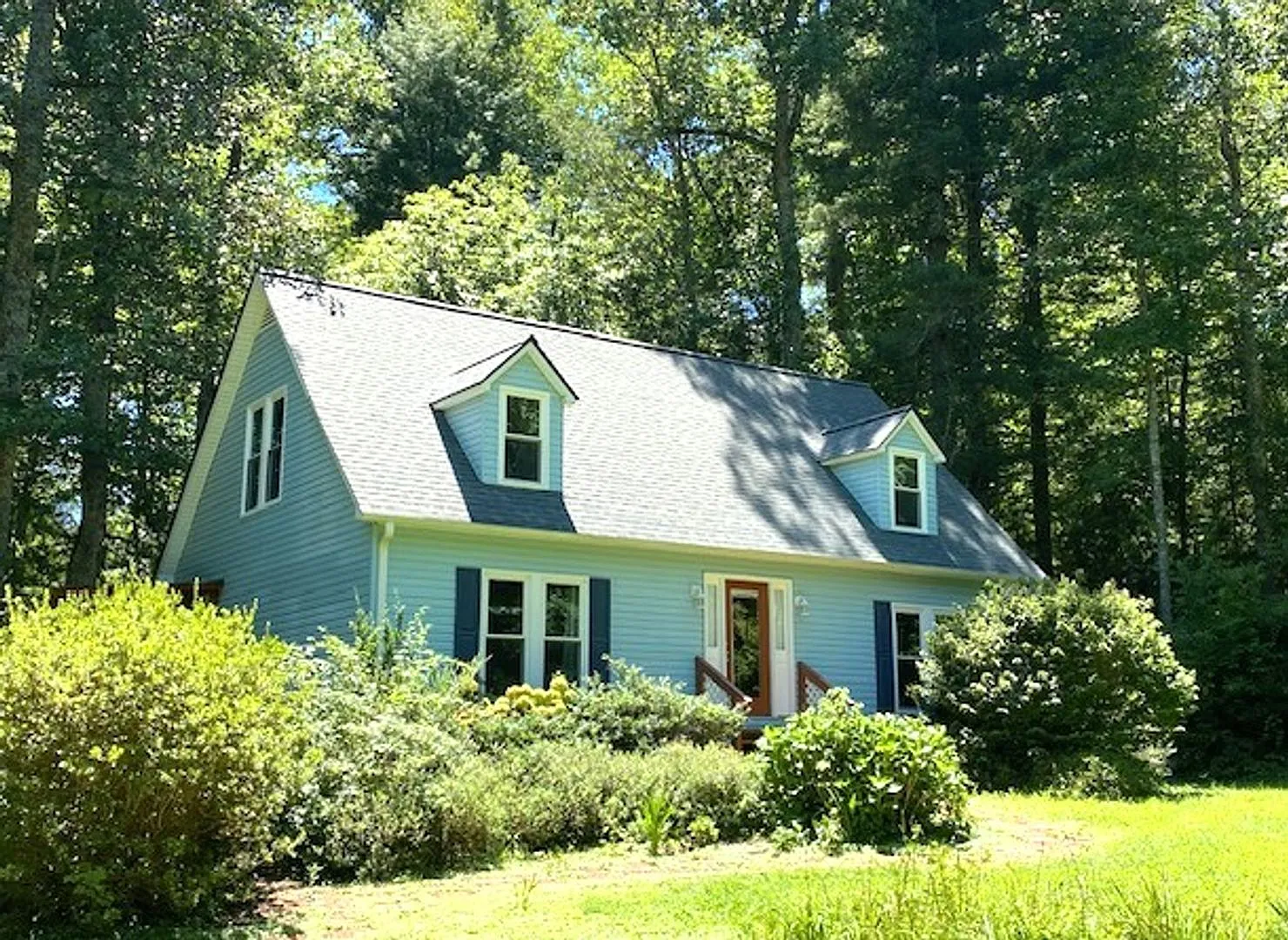 Creekside Cape Cod — Photo 1
