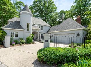 3 Exmoor, OTTAWA HILLS, OH 43615