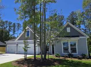 243 Darby Meadow Ln, Ridgeville, SC 29472