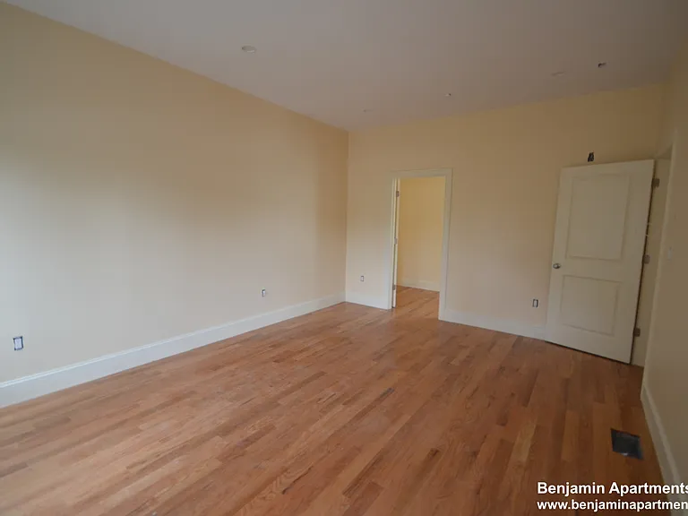 118 Tremont St #1 — Photo 1