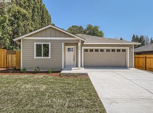 838 12th St, Washougal, WA 98671