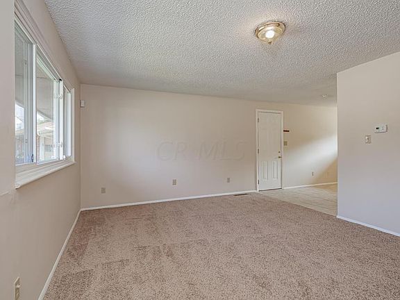 3rd image of 6571 Malone Dr