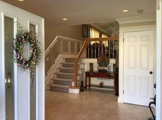 16 Georgian Bay Dr, Morganville, NJ 07751