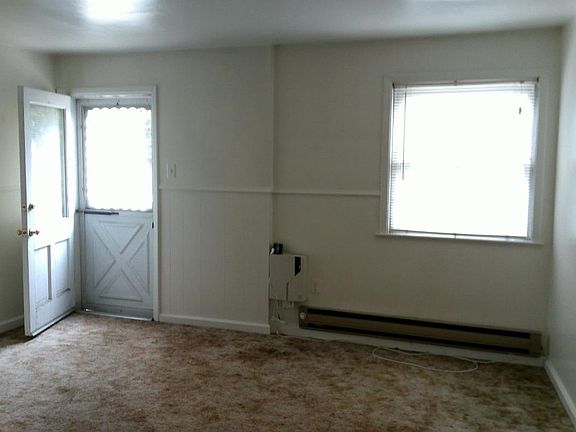 Entry to Living Room