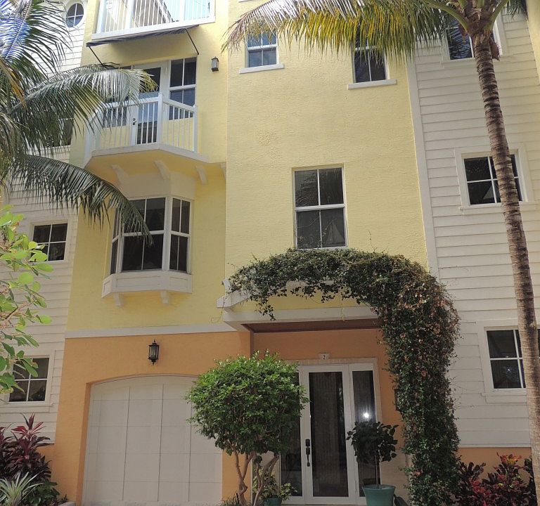 1st image of 4332 Seagrape Dr #2