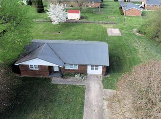 90 Greg Dr, Hustonville, KY 40437