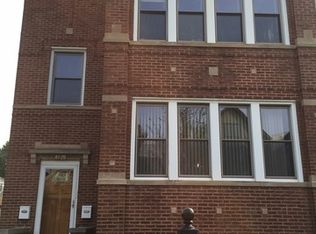 4129 N Oakley Ave #1, Chicago, IL 60618
