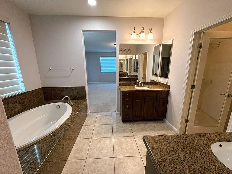 6238 Murdock Way — Photo 27