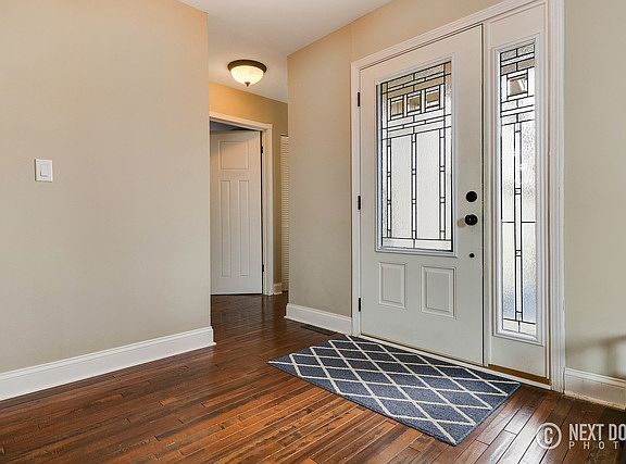 3rd image of 439 Sunnyside Ave