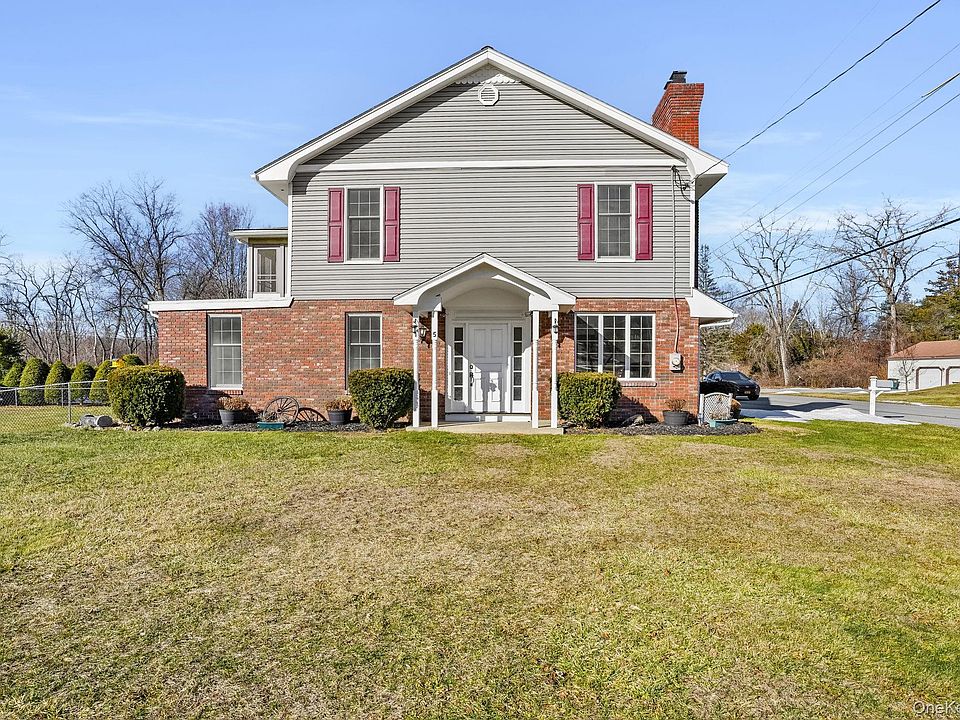 1st image of 15 Milano Drive