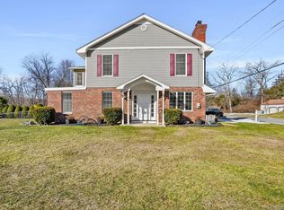 15 Milano Drive, Poughkeepsie, NY 12603