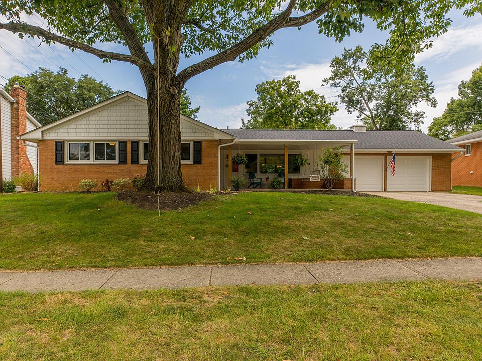 1st image of 194 Sanbridge Cir