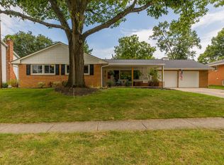 194 Sanbridge Cir, Columbus, OH 43085