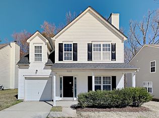 5223 Grass Ridge Dr, Charlotte, NC 28216