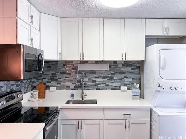 95-2035 Waikalani Pl APT B101, Mililani, HI 96789