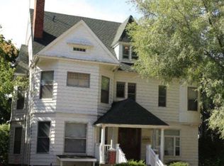 602 Monroe St APT 7, Ann Arbor, MI 48104