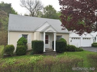 6 Morris Cir, New Hartford, NY 13413