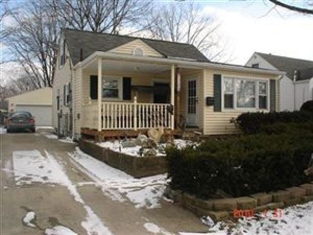 1st image of 1529 Cedar Dr