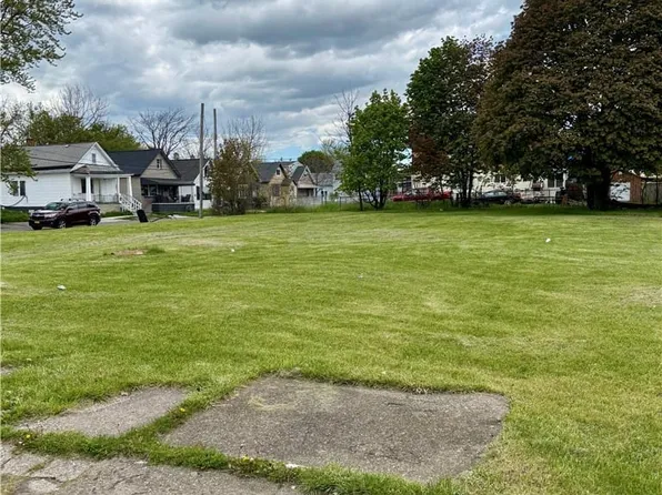 774 William St, Buffalo, NY 14206