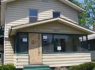 2007 Prairie St, Elkhart, IN 46516